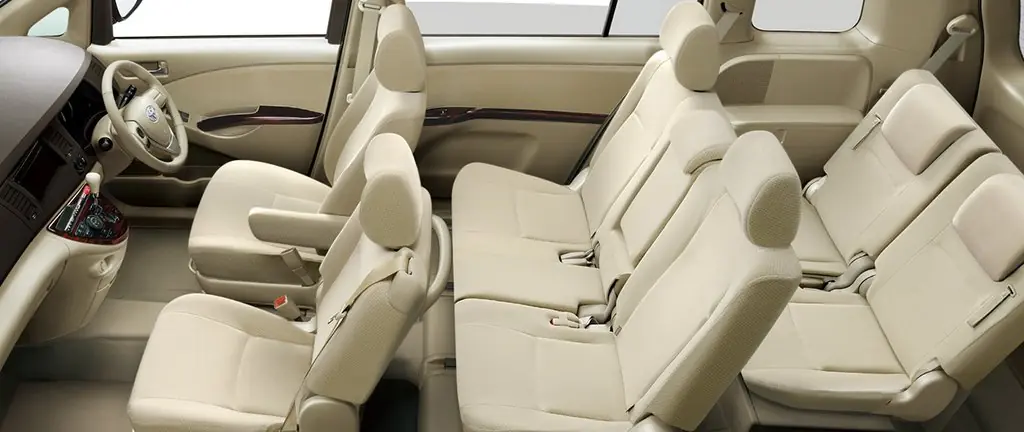 Toyota Isis 2-й рестайлинг 2009 2010 2011 2012 2013 минивэн 1  поколение XM10 технические характеристики и комплектации