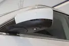 Боковые зеркала с повторителями указателей поворота: да Боковые зеркала с повторителями указателей поворота: да