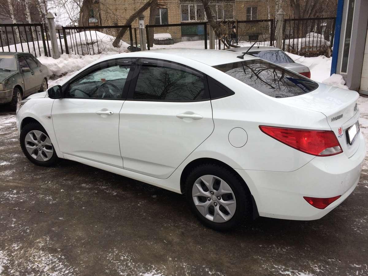 продаю оптику для hyundai solaris 2014