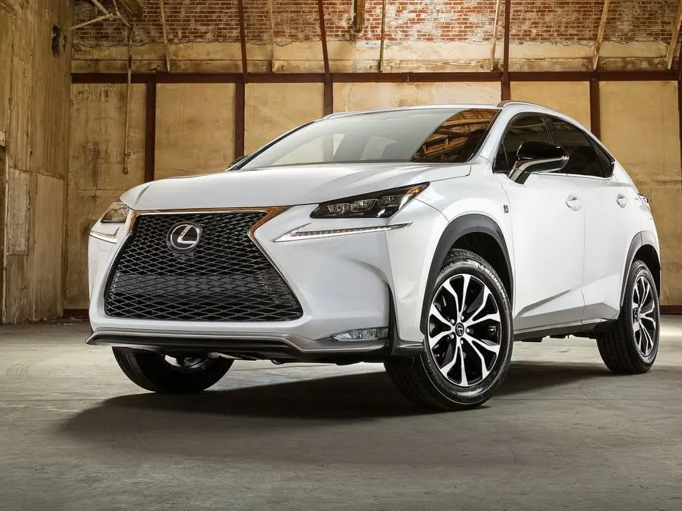 Lexus кроссовер nx200