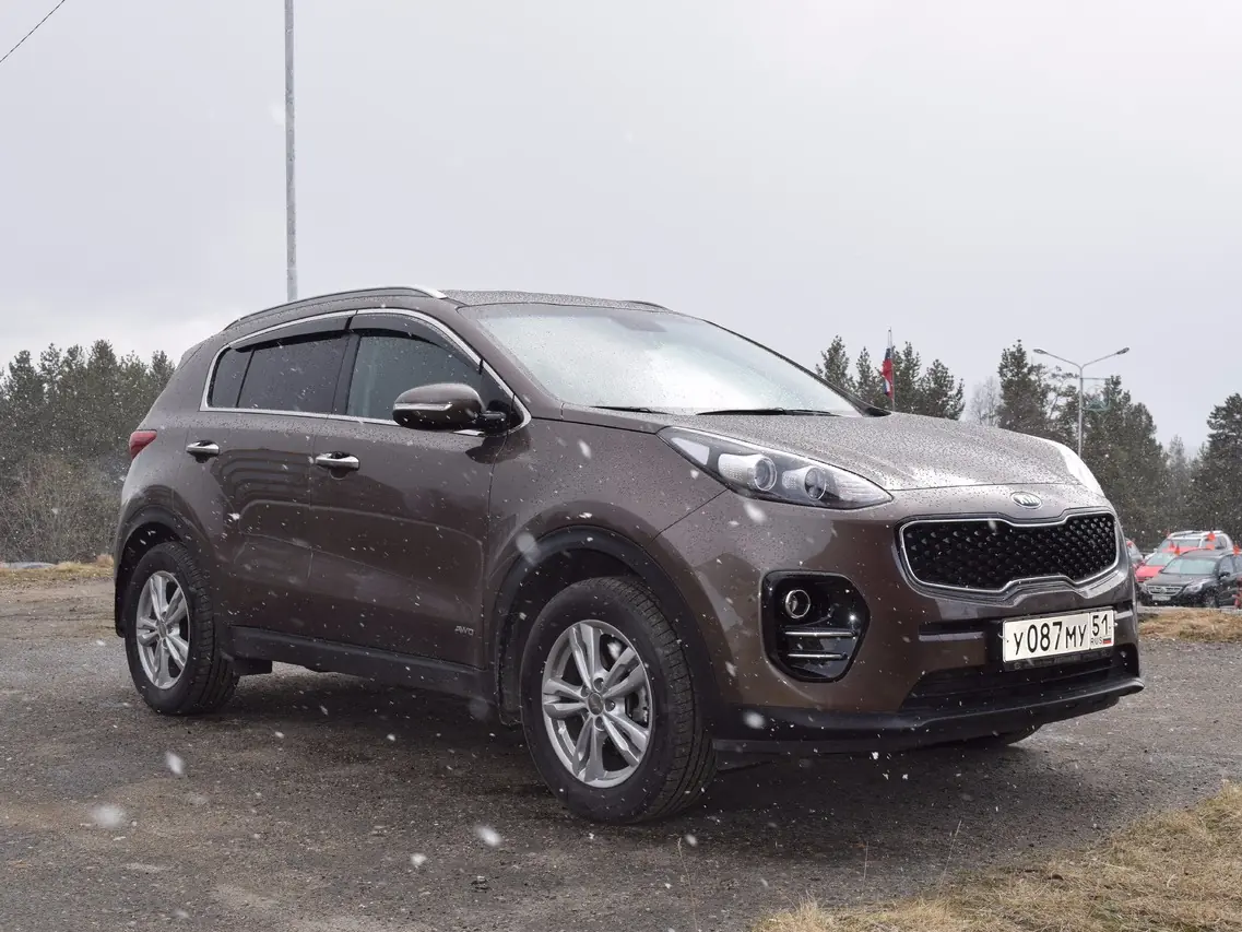 что за машина kia sportage