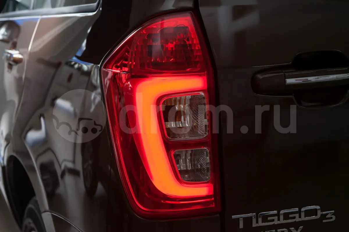 Как снять задние фонари чери тигго 4 Chery Tiggo 3 1.6 MT Comfort (02.2017 - 08.2020) - технические характеристики