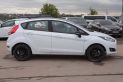 Ford Fiesta 1.6 MT White and Black (02.2017 - 10.2019))