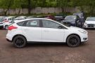 Ford Focus 1.6 MT White and Black (02.2017 - 10.2019))