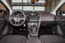Ford Focus 1.6 MT White and Black (02.2017 - 10.2019))