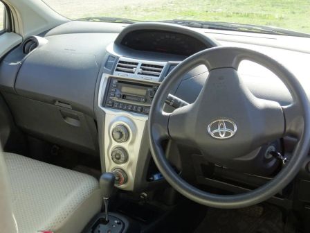 Toyota Vitz 2007 -  
