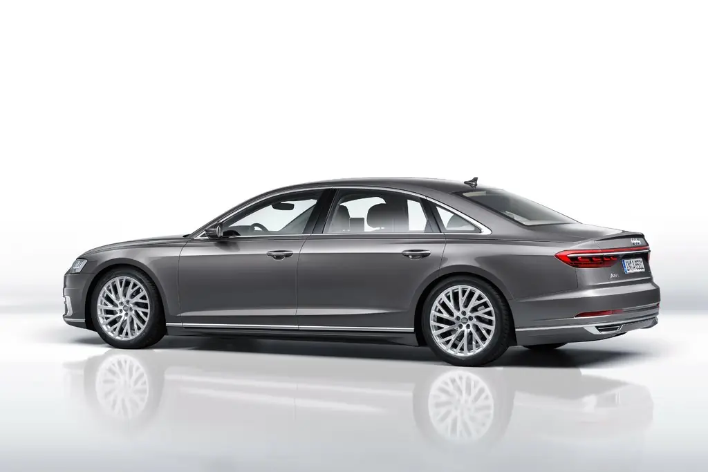 Audi A8 2017 2018 2019 2020 2021  4  D5     