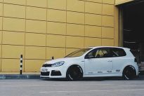 205x136
