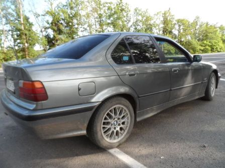BMW 3-Series 1992 - отзыв владельца