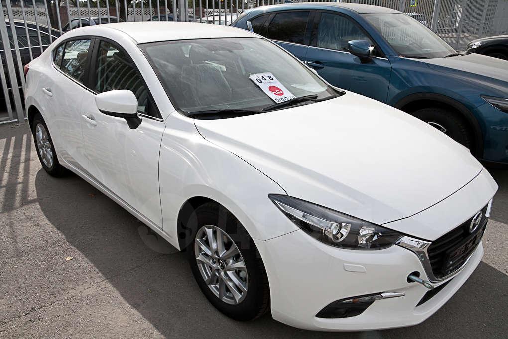Mazda 3 Sedan AT Active+ - комплектация и технические характеристики на Драйве управления Thermo