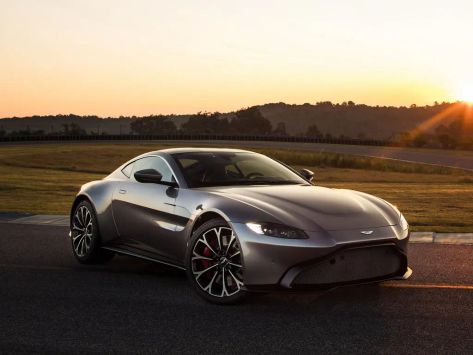 Aston Martin Vantage 
11.2017 - 03.2022