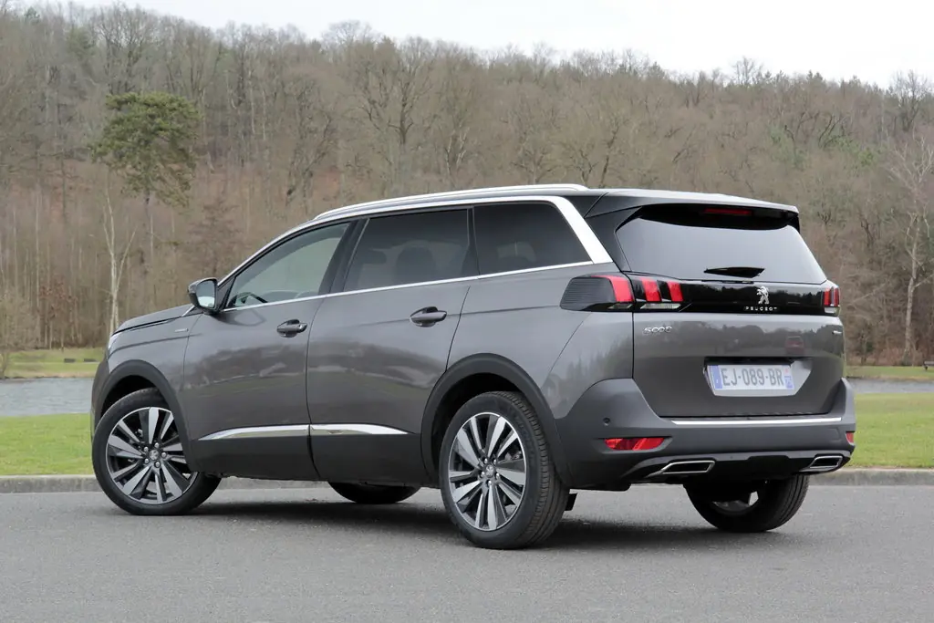Peugeot 5008 2016 2017 2018 2019 2020 suv 5  2      