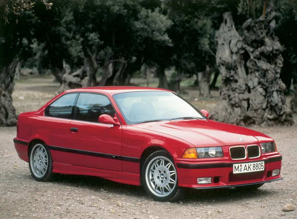 bmw m3 1992 купе bmw m3 1992 купе