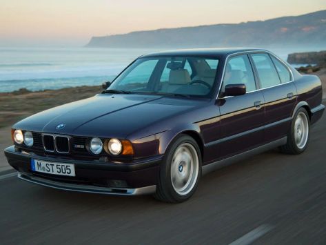 BMW M5 (E34)
10.1988 - 02.1994