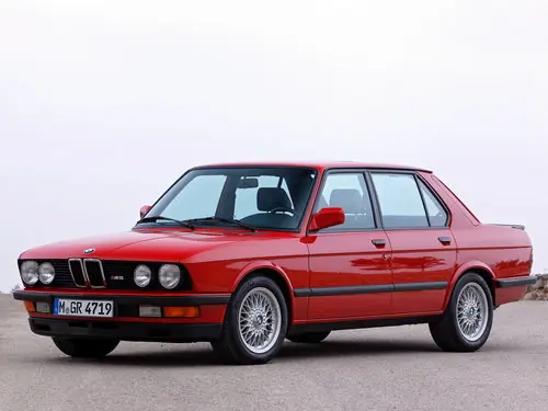BMW M5 1985 - 1987