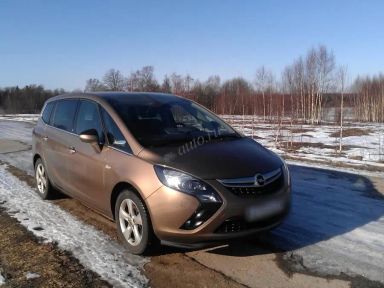 Opel Zafira 2012   |   03.01.2018.
