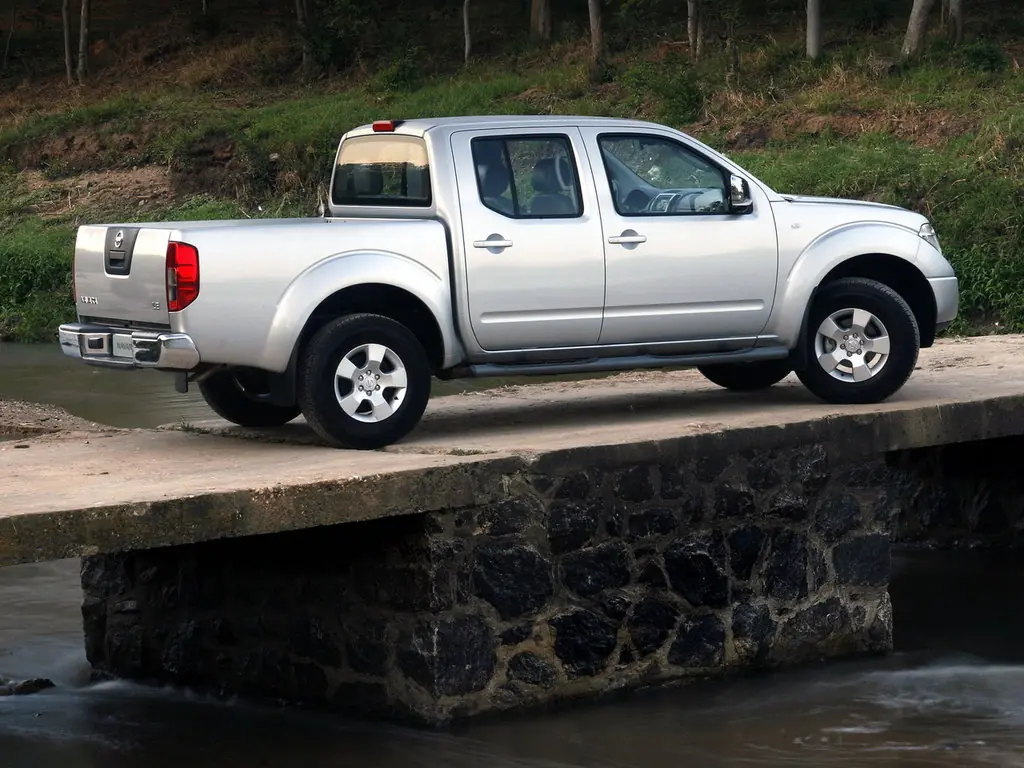 Nissan Navara 2006