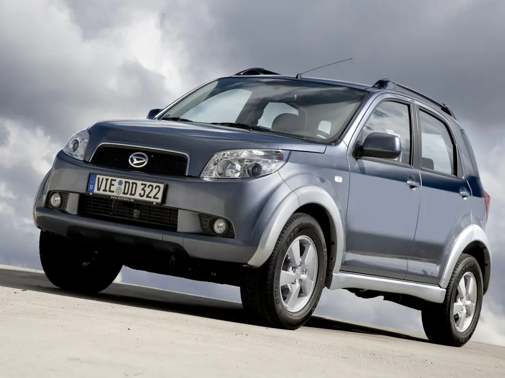 Nissan March 2010 - 2013, 4 поколение (K13), Хэтчбек 5 дв.: технические характер