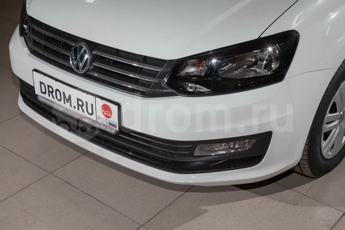 Volkswagen Polo Conceptline 1 6 MT
