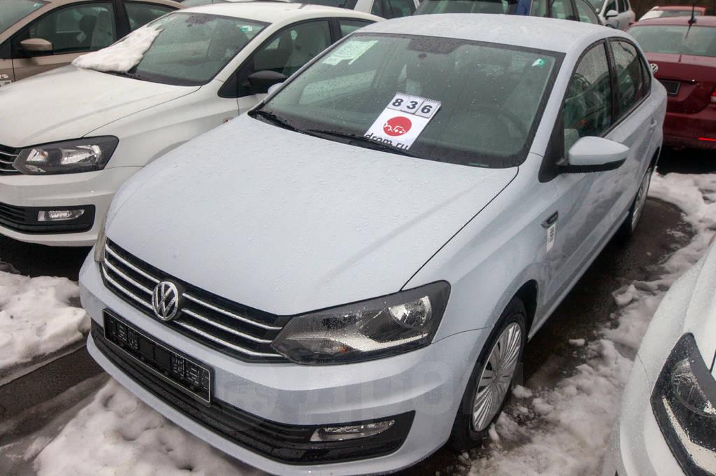 Volkswagen Polo белый металлик