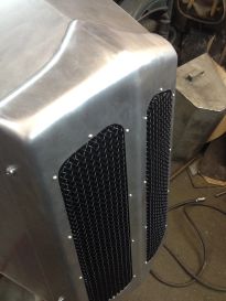 205x136