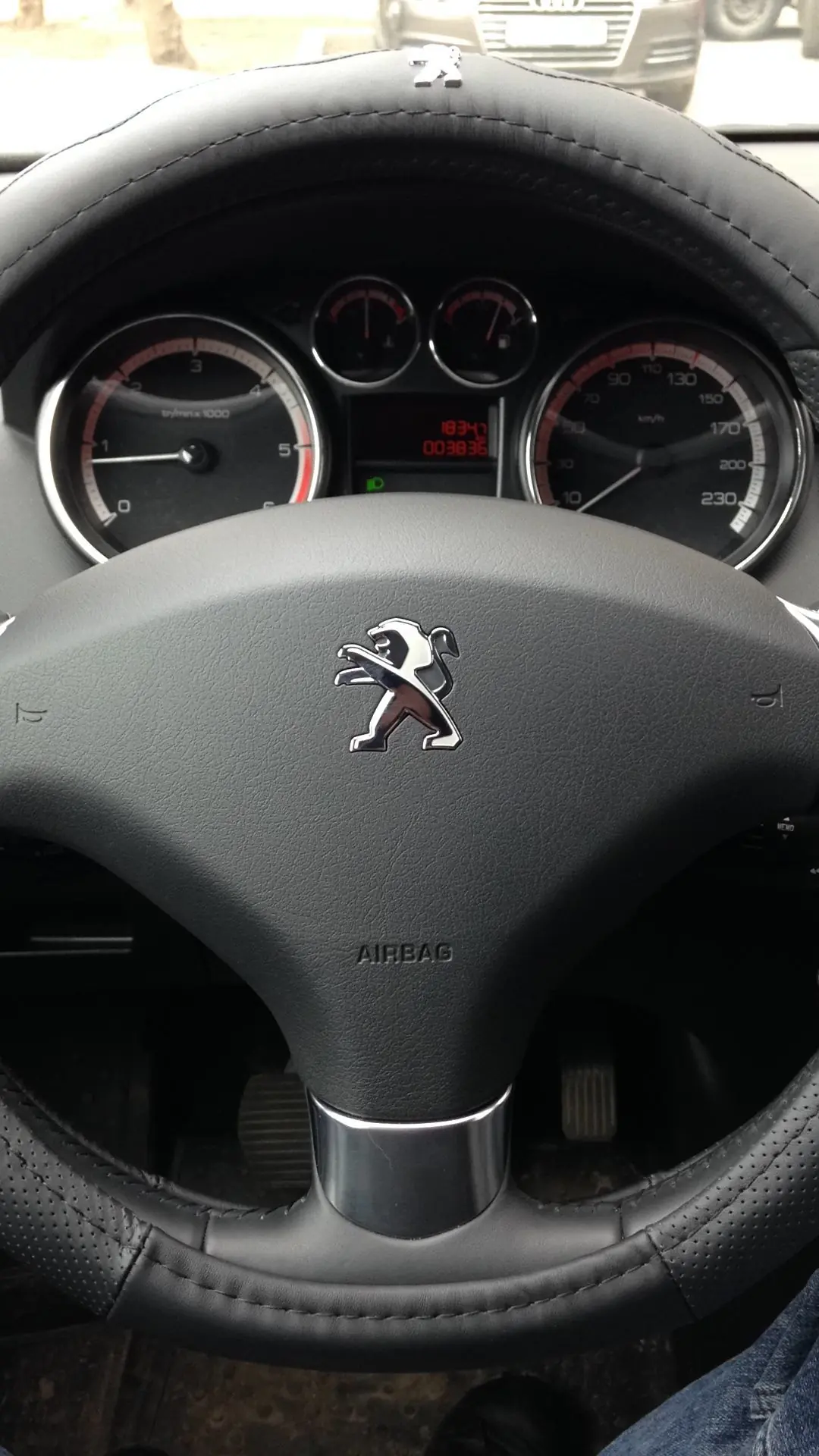 Peugeot 408 2017 Dobrogo Vsem Vremeni Sutok Mehanika Dizel