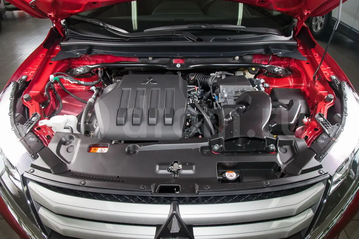 двигатель v4 mitsubishi eclipse cross. двигатель митсубиси эклипс кросс 1. двигатель 4b11 атмосферник. двигатель митсубиси эклипс кросс 1. митсубиши эклипс кросс акб.