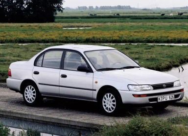 Toyota Corolla, 1992