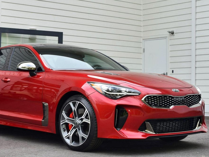 Kia Stinger 2018  2     4WD 