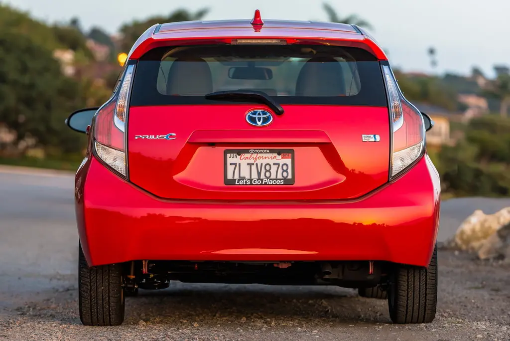 Toyota Prius c 2014