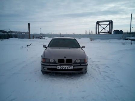 BMW 5-Series 1998 - отзыв владельца
