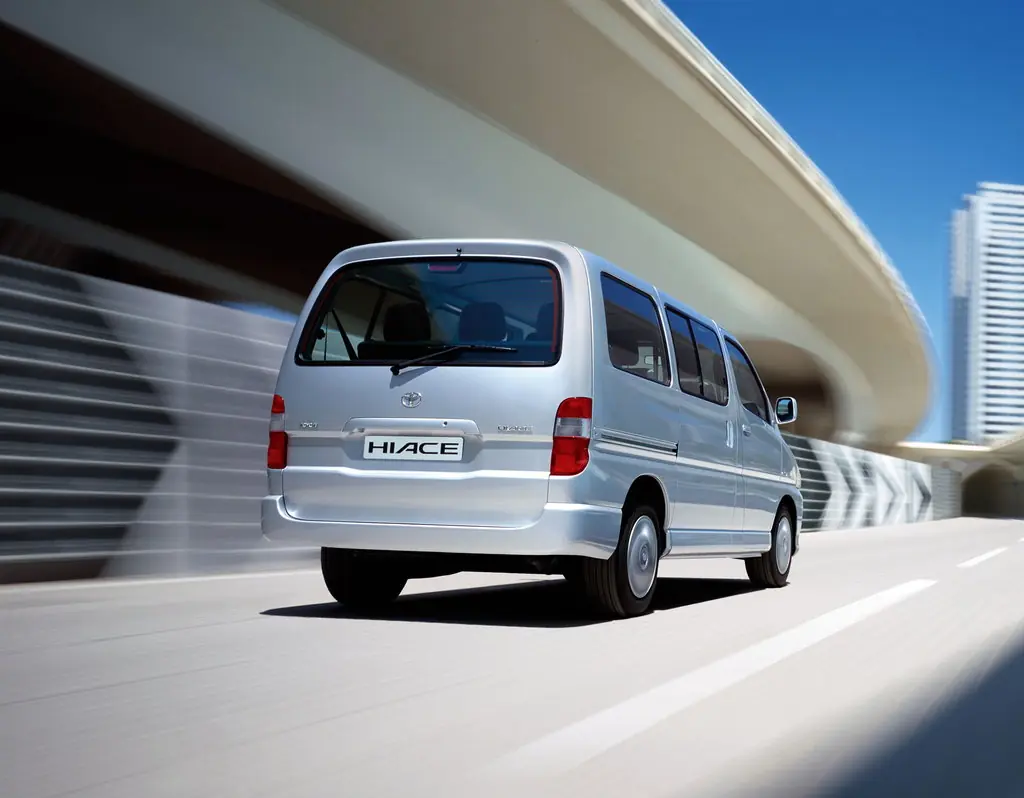 Тойота Хайс van 2002