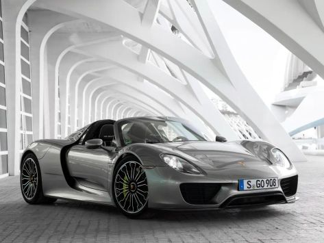 Porsche 918 
03.2010 - 08.2015