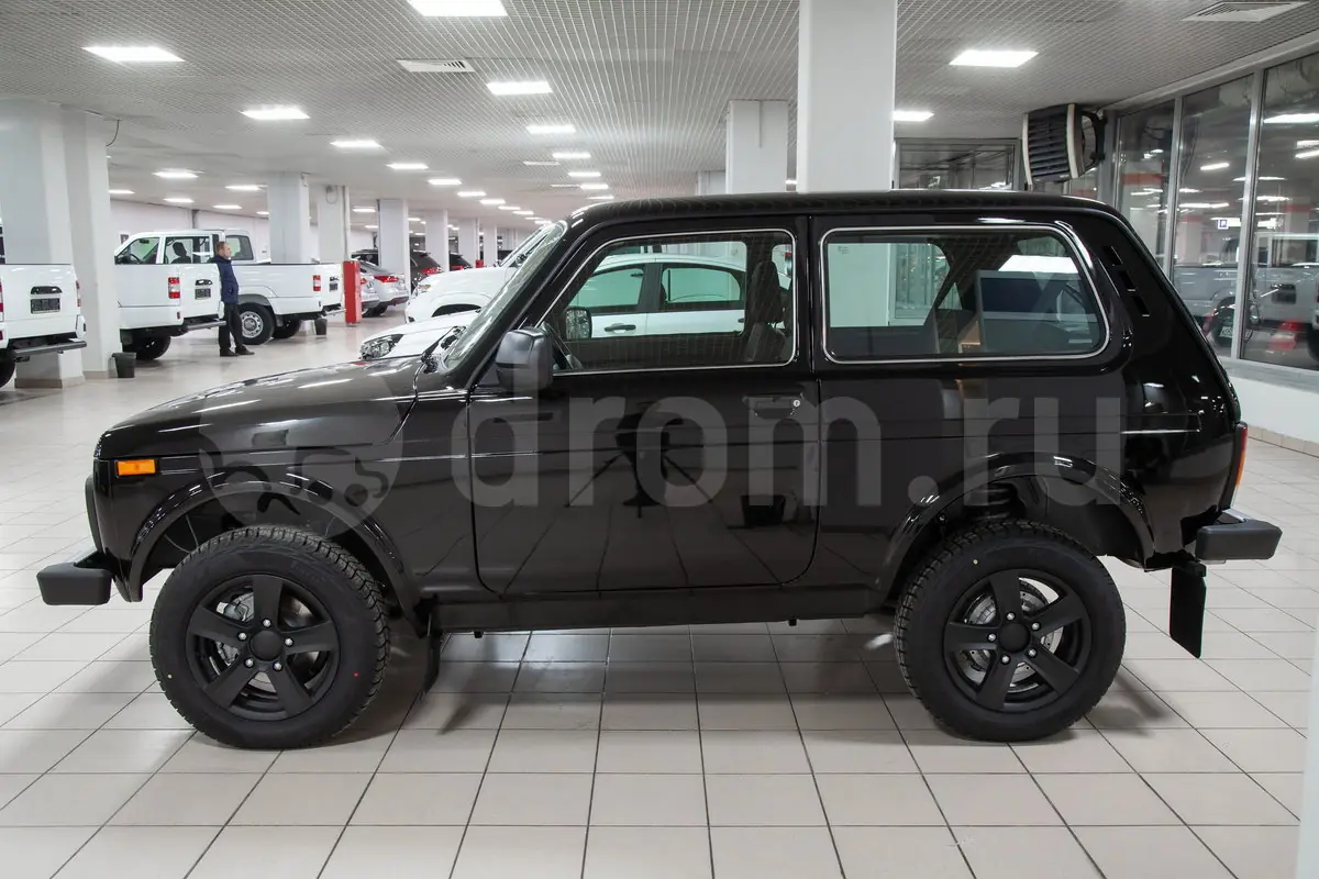 Нива Урбан Блэк Купить Новую