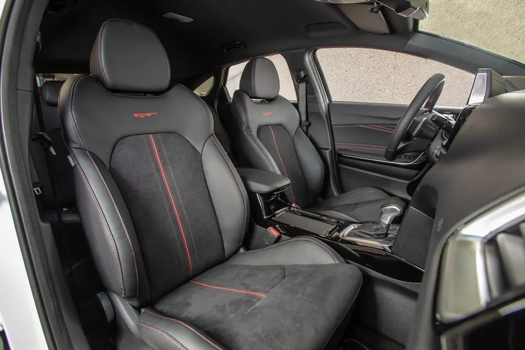 2019-Kia-ProCeed-GT-First-Drive-Review-09 - Driving.co.uk from The Sunday Times
