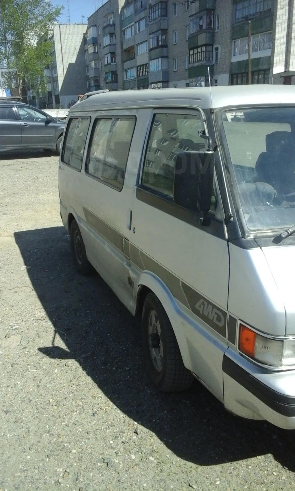 Продается авто Мазда Бонго 1987 в Барнауле, Ржавчины нет ...