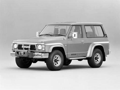 Nissan Safari (Y60)
10.1987 - 07.1993
