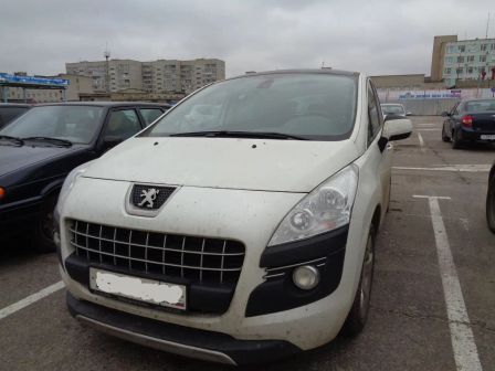 Peugeot 3008 2012 - отзыв владельца