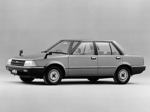 Nissan Auster 1981 - 1983