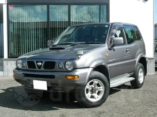 Nissan Mistral 1997 - 1999