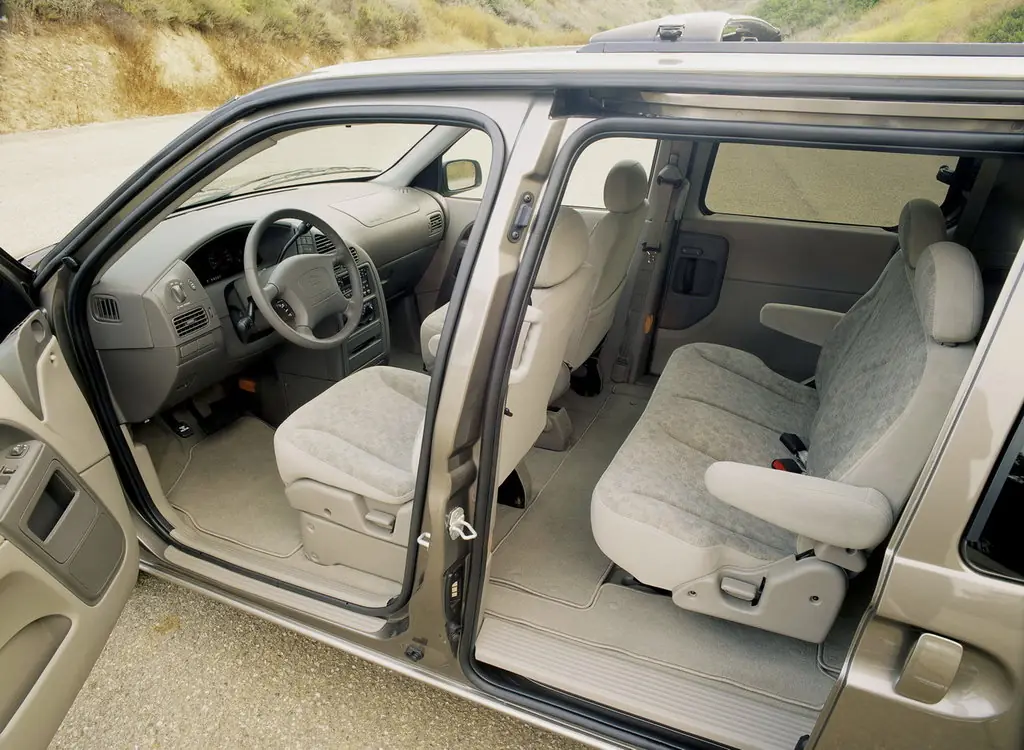 Nissan Quest 2003