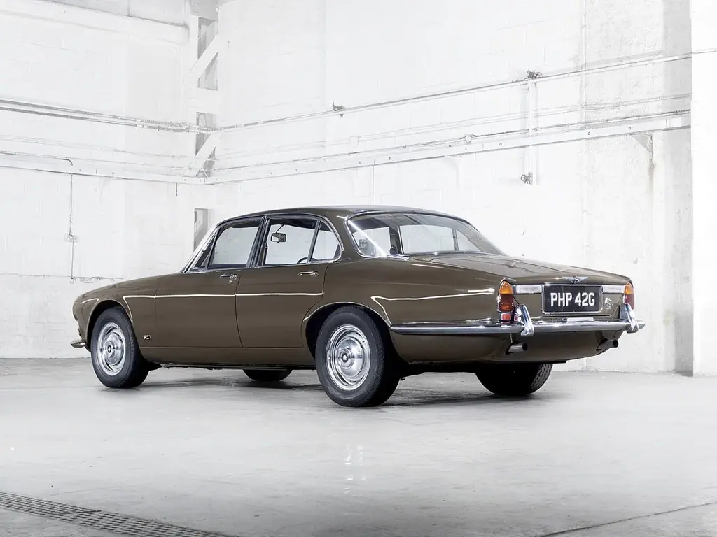 История автомобиля Jaguar 1968–1973 модели и особенности