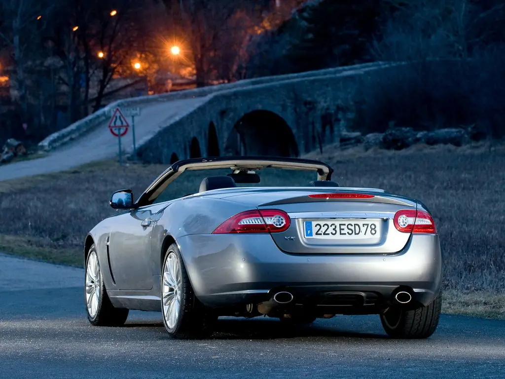 Jaguar XK 2010