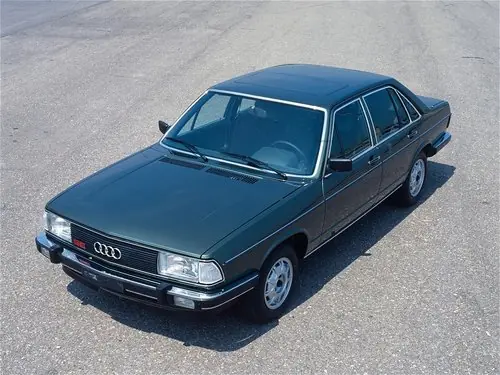 Audi 100 1979 - 1982