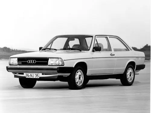 Audi 100 1977 - 1979