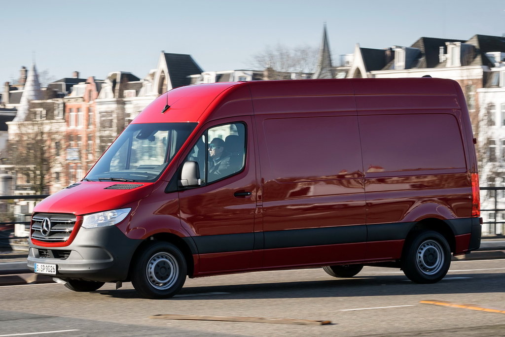 Mercedes-Benz Sprinter 2018 2019 2020 2021 2022    3  VS30    