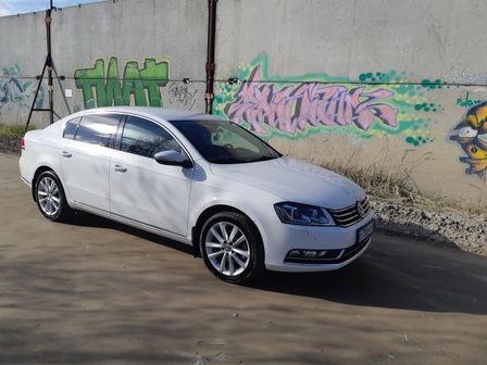 Volkswagen Passat 2012 - отзыв владельца