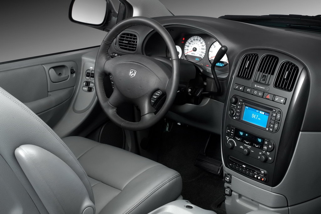 Немного проапгрейдил салон - Dodge Caravan IV, 2,4 л, 2002 года стайлинг DRIVE2