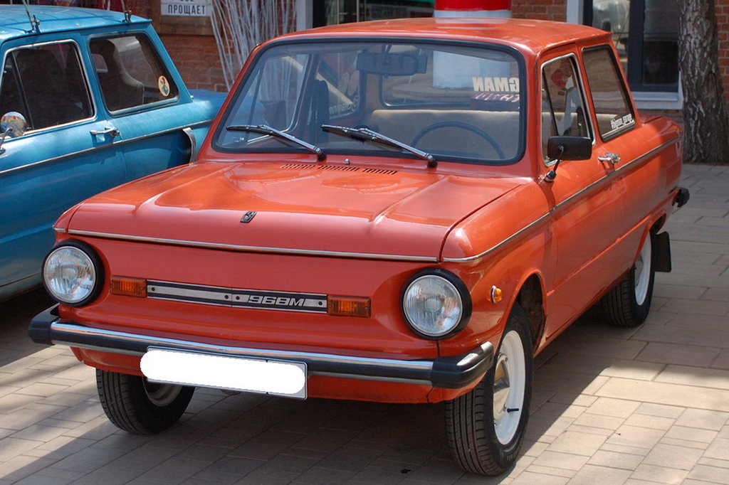 ЗАЗ 968м коралловый