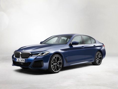BMW 5-Series (G30)
05.2020 -  н.в.